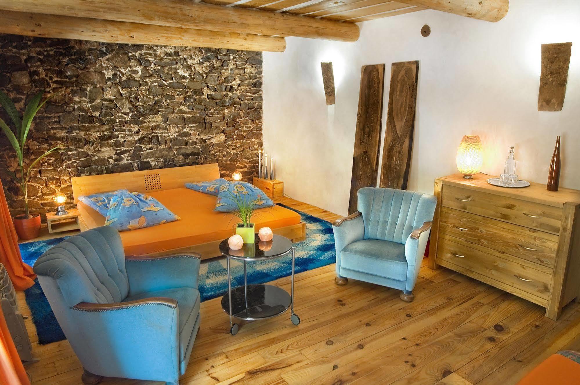 La Vieille Maison - Halte Gourmande Durfort-et-Saint-Martin-de-Sossenac Esterno foto